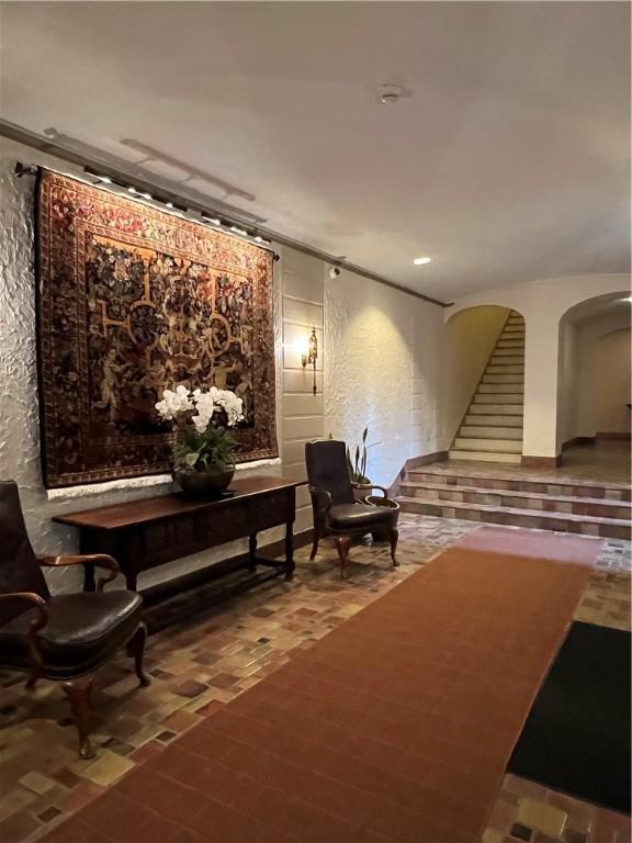 166 N Dithridge St Unit L2, Oakland, PA 15213 - common area with stairs