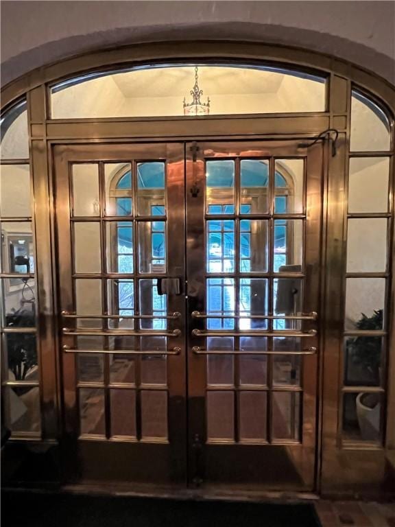 166 N Dithridge St Unit L2, Oakland, PA 15213 - entrance to property featuring french doors