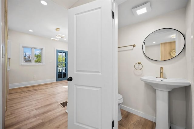 16 Fordham Ave, West View, PA 15229 - bathroom with baseboards, toilet, wood finished floors, and visible vents