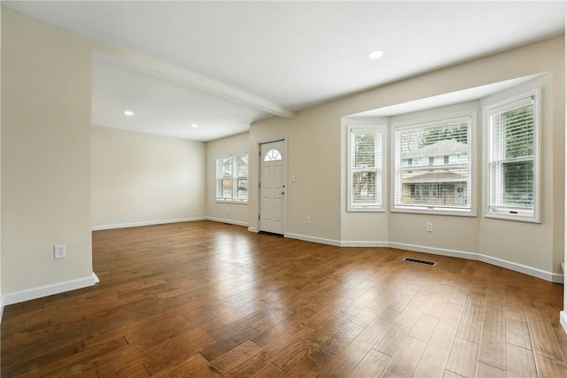 1125 Griswold St, Sharon, PA 16146 - foyer entrance with wood finished floors, visible vents, and baseboards