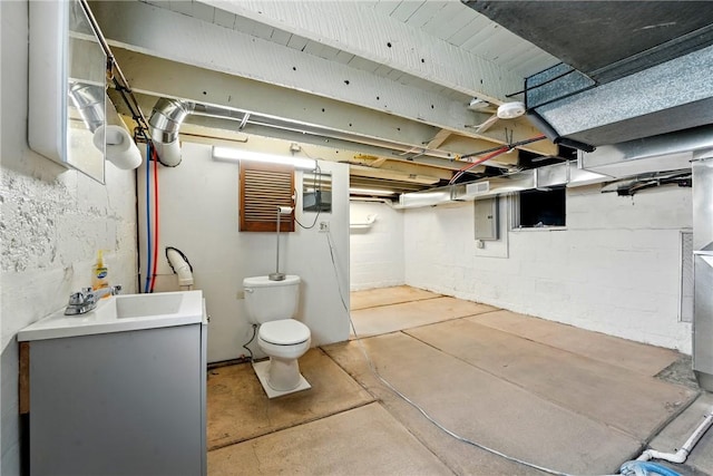 1125 Griswold St, Sharon, PA 16146 - view of unfinished basement