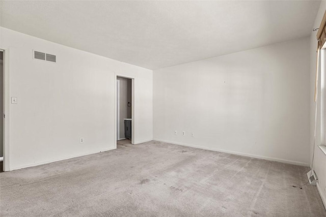 1402 Magnolia Ct, Bethel Park, PA 15102 - carpeted empty room featuring visible vents and baseboards