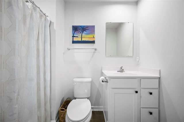 167 Alta Vista Dr, Imperial, PA 15126 - full bath with curtained shower, baseboards, toilet, and vanity