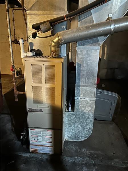 view of utility room