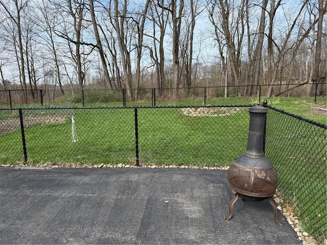 1611 Oneida Valley Rd, Concord Twp, PA 16025 - view of yard featuring fence