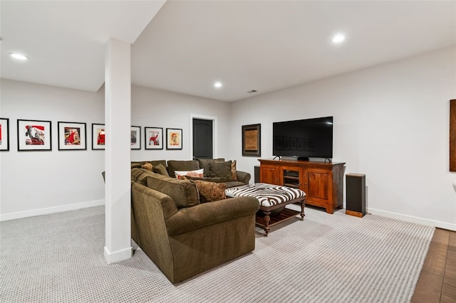 331 Boundary St, Sewickley, PA 15143 - living room featuring recessed lighting and baseboards