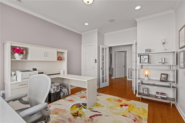 home office with wood finished floors, crown molding, recessed lighting, and baseboards