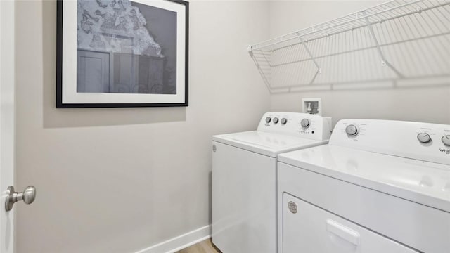 3026 Audrey Dr, Hempfield Twp Wml, PA 15601 - washroom with washing machine and dryer and baseboards