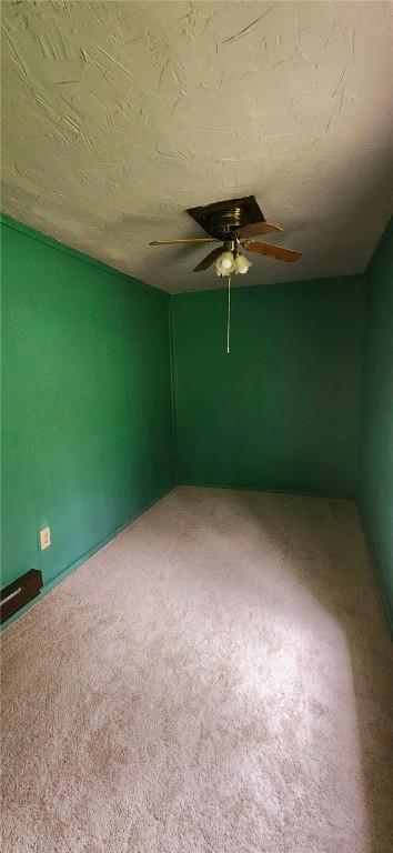1835 Hillside Ave, Ellwood City, PA 16117 - photo 14