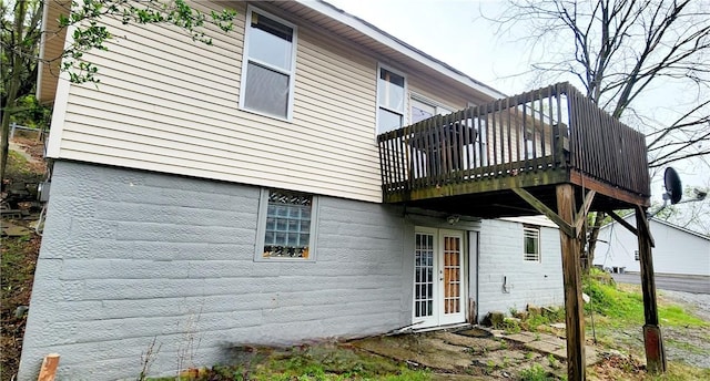 3409 Evergreen Rd, Ross Twp, PA 15237 - back of property featuring a deck
