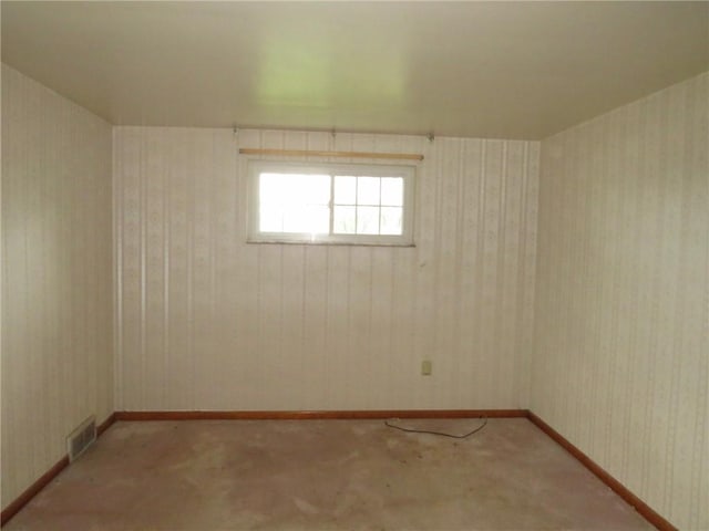 1185 Colgate Dr, Monroeville, PA 15146 - unfurnished room with baseboards and light carpet