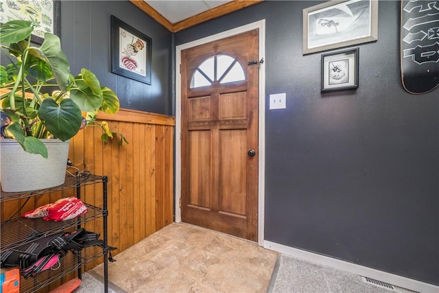 337 Whitestown Rd, Twp Of But Nw, PA 16001 - foyer entrance featuring wood walls