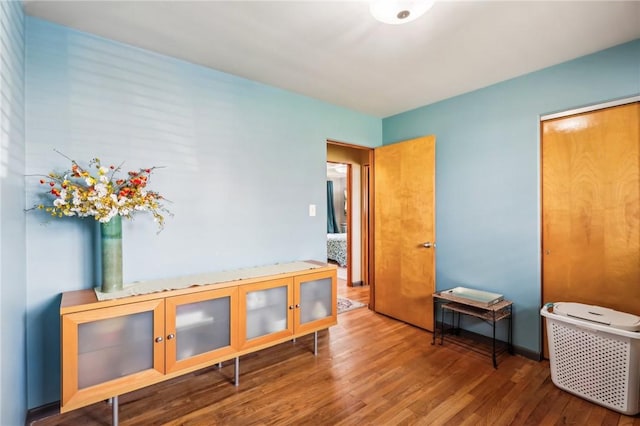 2364 Sheffield Rd, Aliquippa, PA 15001 - interior space featuring wood finished floors