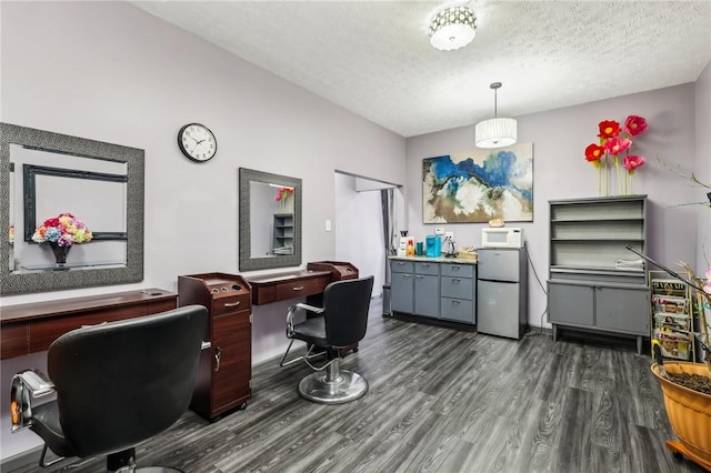 2364 Sheffield Rd, Aliquippa, PA 15001 - office space with a textured ceiling, dark wood-style floors, and baseboards