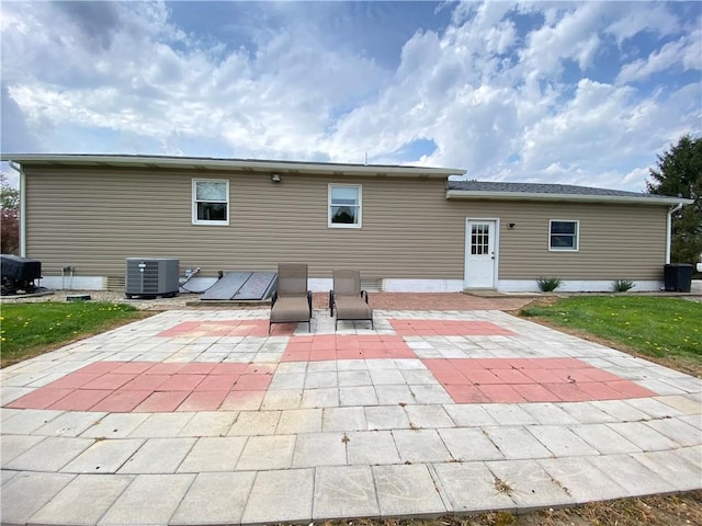 240 Hamburg Rd, Hempfield Twp Mer, PA 16125 - back of house with cooling unit and a patio area