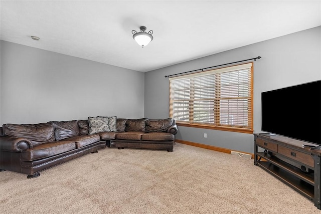 302 Castanea Dr, Cranberry Twp, PA 16066 - living area featuring carpet floors, baseboards, and visible vents