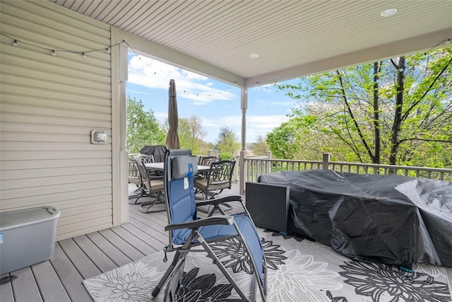 302 Castanea Dr, Cranberry Twp, PA 16066 - deck with outdoor dining space