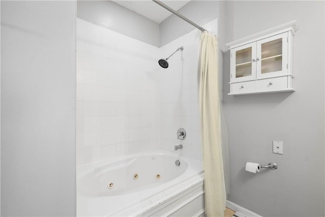 2113 Wharton St, South Side, PA 15203 - full bath with baseboards and a combined bath / shower with jetted tub