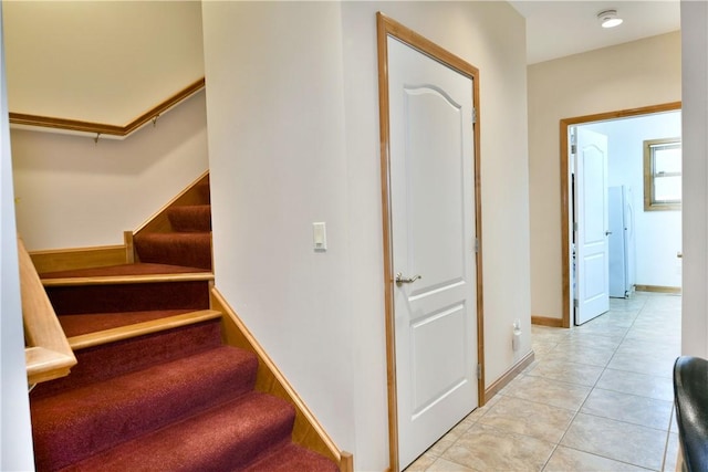 3461 Silver Ridge Ct, Hermitage, PA 16148 - staircase featuring baseboards and tile patterned flooring