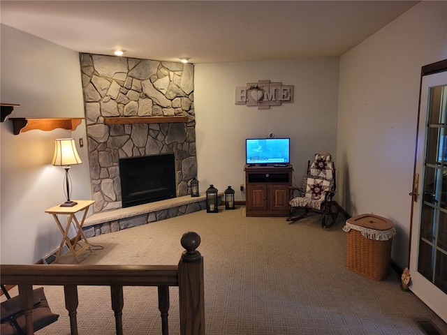 15 Willow Ln, Pine Twp Mer, PA 16127 - living room featuring carpet floors and a fireplace