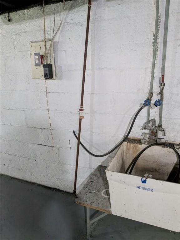 108 Mccandless St, Arnold, PA 15068 - view of utilities