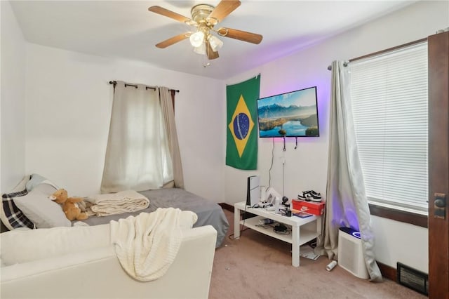 715-717 Hiland Ave, Coraopolis, PA 15108 - carpeted bedroom featuring a ceiling fan