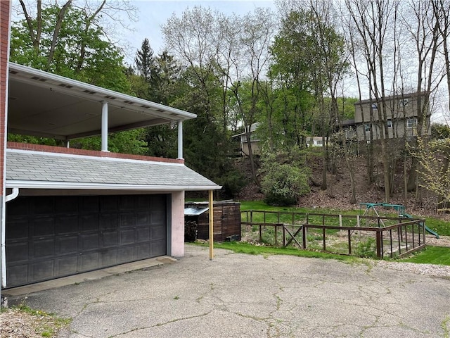 611 W Sutter Rd, Shaler, PA 15116 - garage with fence