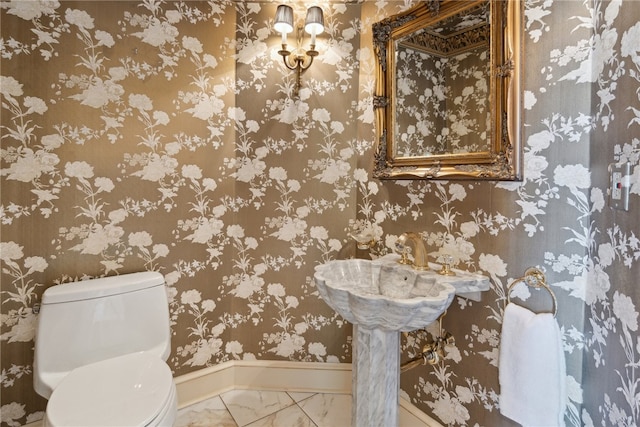 107 Treetop Ln, Peters Twp, PA 15317 - half bath with baseboards, marble finish floor, toilet, and wallpapered walls
