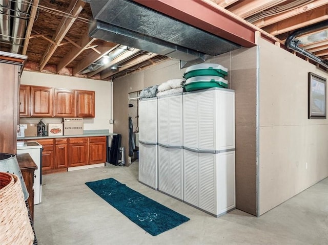 1312 Red Cut Lodge Rd, Derry Twp, PA 15650 - view of unfinished basement