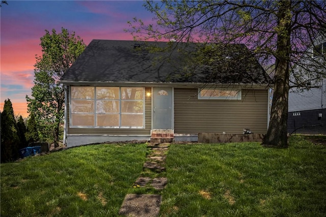 113 Bryant Dr, Penn Hills, PA 15235 - view of front facade with entry steps and a front yard