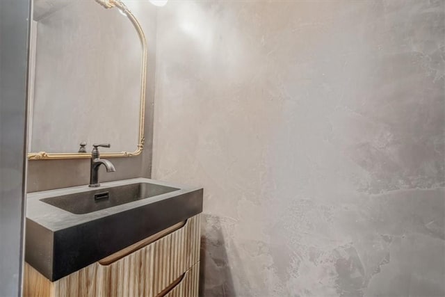 1202 Oakridge Rd, South Fayette, PA 15057 - bathroom featuring vanity