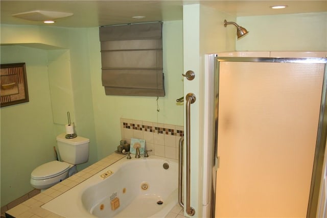 2832 Skyline Dr, West Mifflin, PA 15122 - full bath with a stall shower and a whirlpool tub