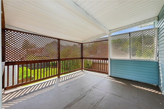410 Butz St, New Castle/3Rd, PA 16101 - view of patio