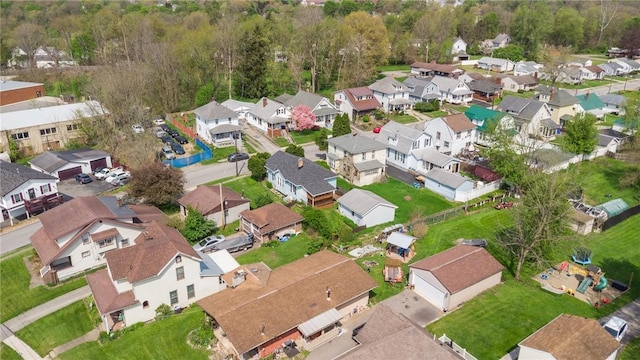 410 Butz St, New Castle/3Rd, PA 16101 - bird's eye view with a residential view