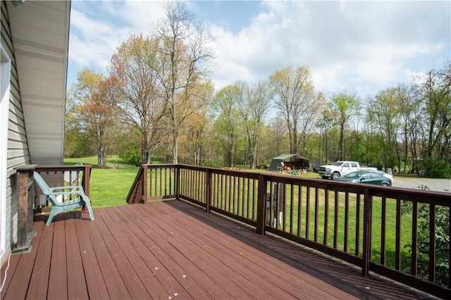 357 Pohls Rd, Raccoon Twp, PA 15001 - wooden terrace featuring a lawn