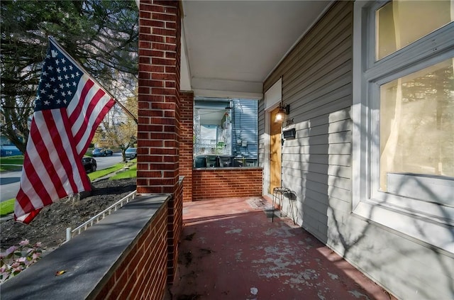 206 7th St, Oakmont, PA 15139 - view of porch