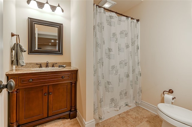 124 Field Brook Ln, Richland, PA 15044 - bathroom with vanity, baseboards, a shower with curtain, and toilet