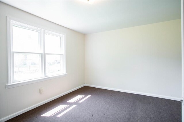 1315 Main St, Aliquippa, PA 15001 - carpeted spare room featuring baseboards