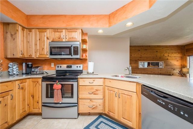 2805 Swiss Mountain Dr, Seven Springs Resort, PA 15622 - kitchen featuring light tile patterned flooring, recessed lighting, light countertops, a sink, and appliances with stainless steel finishes