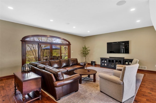 118 Lakeland Dr, Adams Twp, PA 16046 - living area with recessed lighting, visible vents, and hardwood / wood-style floors