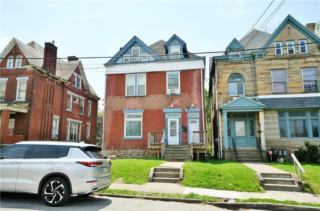 436 Ross Ave, Wilkinsburg, PA 15221 - photo 1