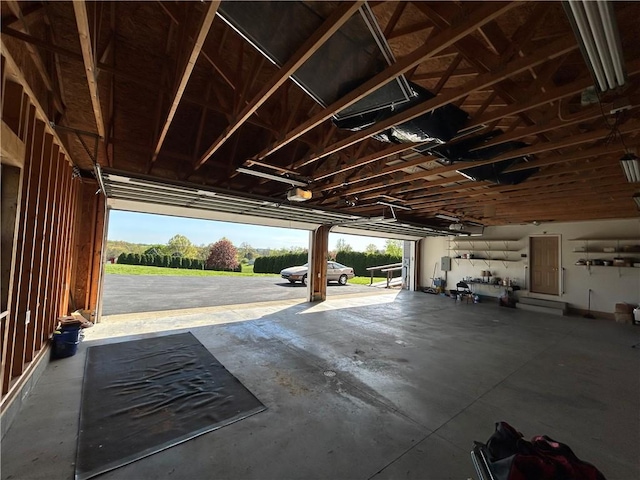 91 Green Manor Dr, Summit Twp But, PA 16002 - view of garage