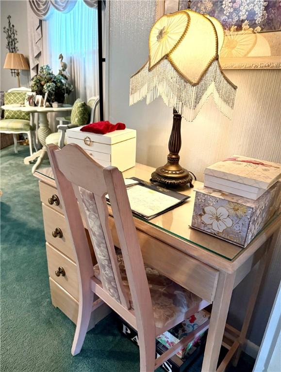 dining room featuring carpet floors