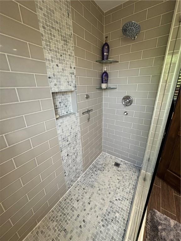 315 Taylor Ave, Bellevue, PA 15202 - full bathroom featuring a shower stall