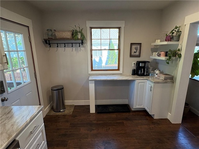 315 Taylor Ave, Bellevue, PA 15202 - interior space featuring baseboards and dark wood finished floors
