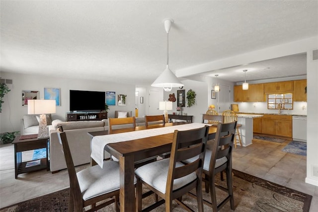 dining space with visible vents
