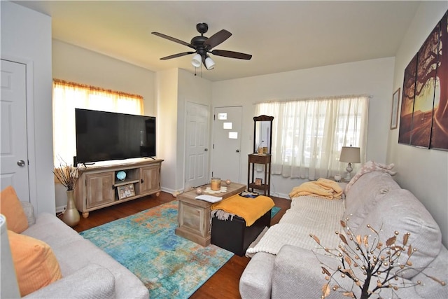 407-409 4th Ave, Ford City Boro, PA 16226 - living room featuring baseboards, a ceiling fan, and wood finished floors