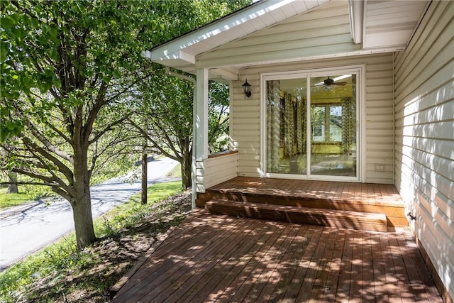 2425 Park Ave, South Franklin, PA 15301 - view of wooden terrace