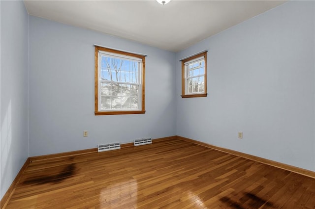2425 Park Ave, South Franklin, PA 15301 - unfurnished room with visible vents, baseboards, and wood finished floors
