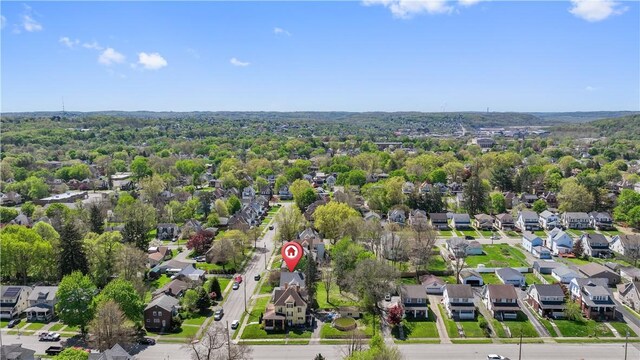 1313 Albert St, New Castle/2Nd, PA 16105 - bird's eye view featuring a residential view